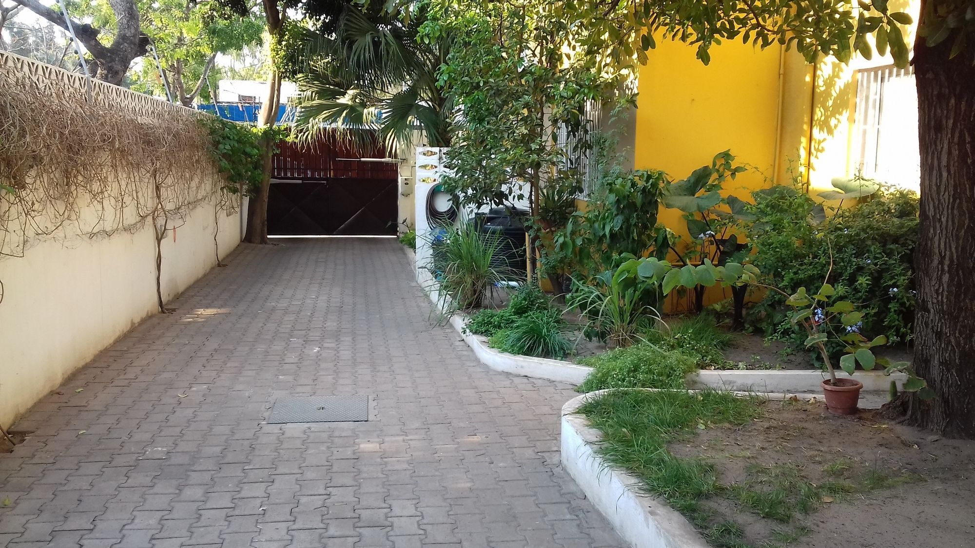 Marien Ngouabi Serviced T0 Chalet Maputo Exteriér fotografie